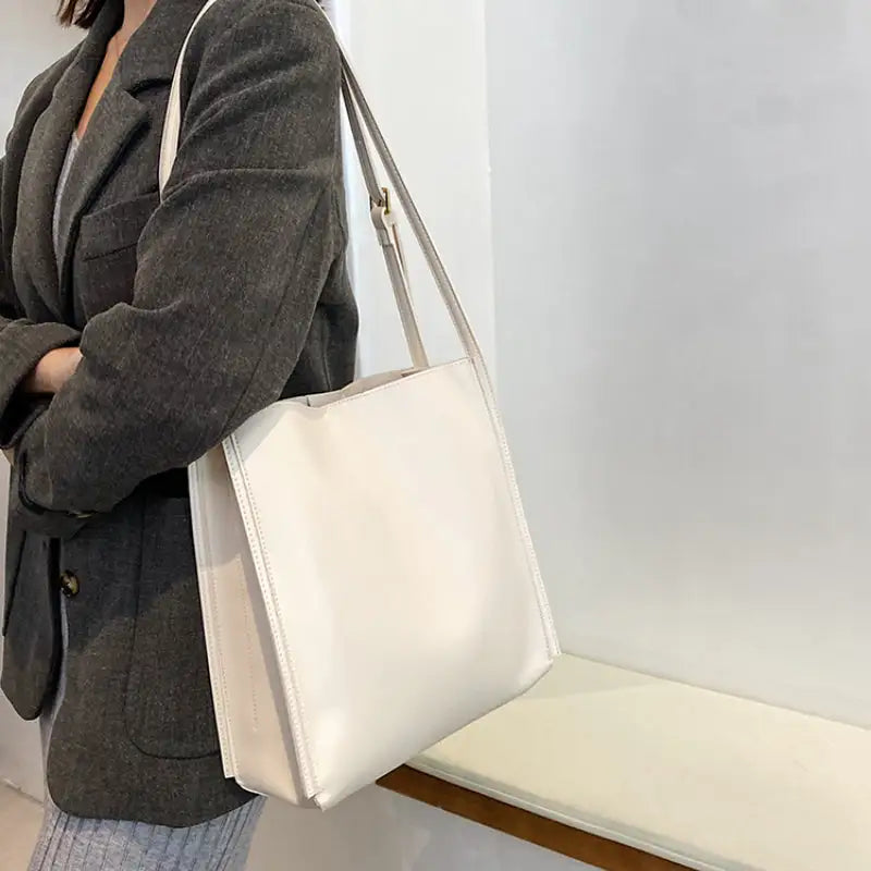 Laura Prestige Prism Tote